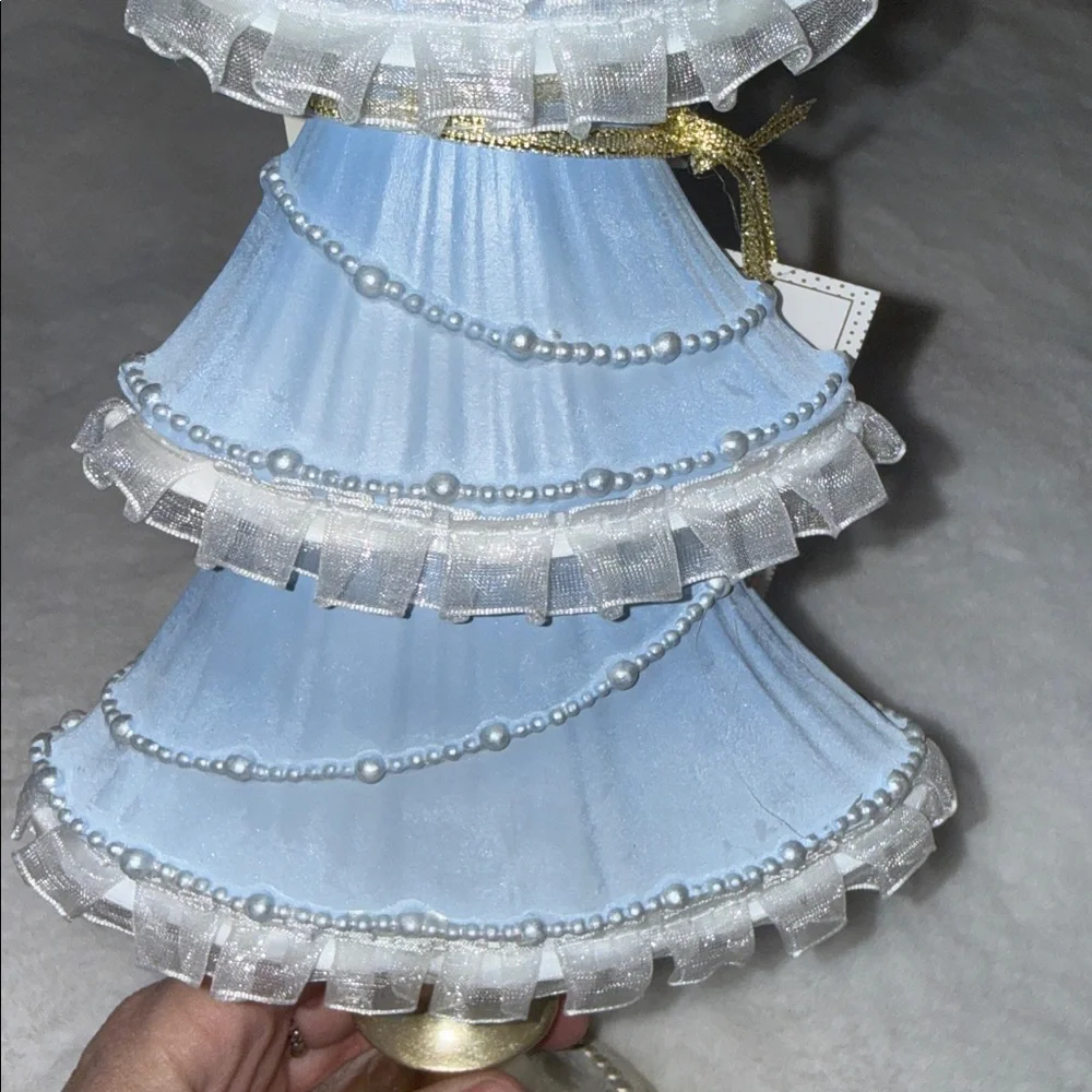 NEW! Blue & White Ribbon Bow & Metallic Gold lace Christmas Tree - Picture 4 of 9